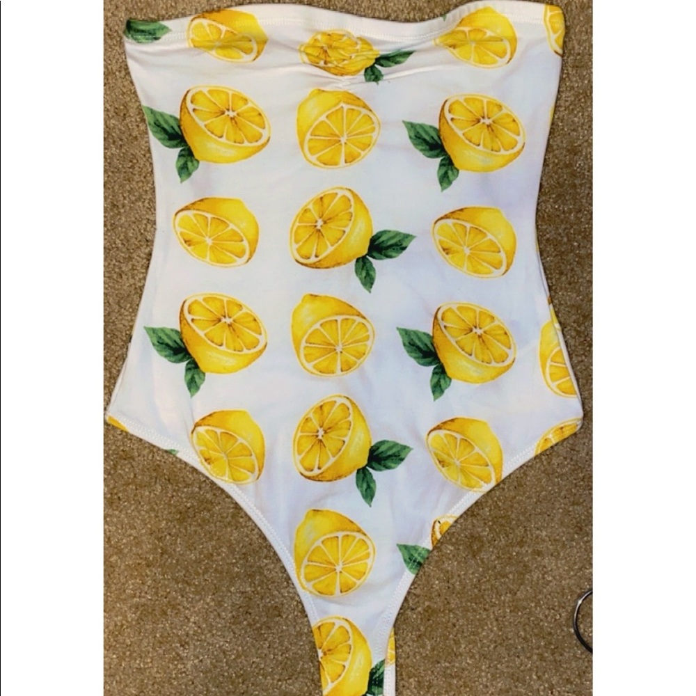 Lemon halter top bodysuit 🍋 🍋 🍋